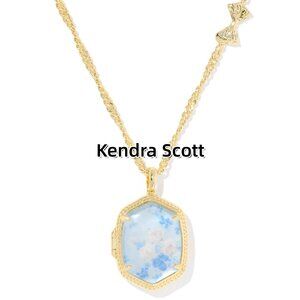 Kendra Scott x LoveShackFancy Daphne Gold Locket Necklace